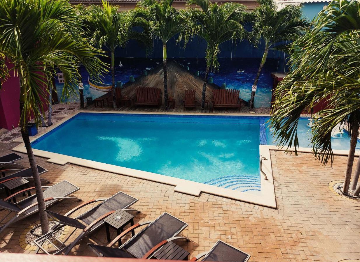 The Ritz Hostel Willemstad Zewnętrze zdjęcie
