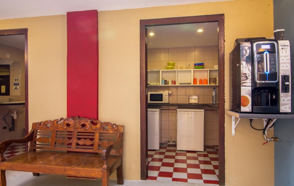 The Ritz Hostel Willemstad Zewnętrze zdjęcie
