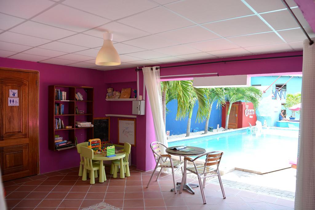 The Ritz Hostel Willemstad Zewnętrze zdjęcie