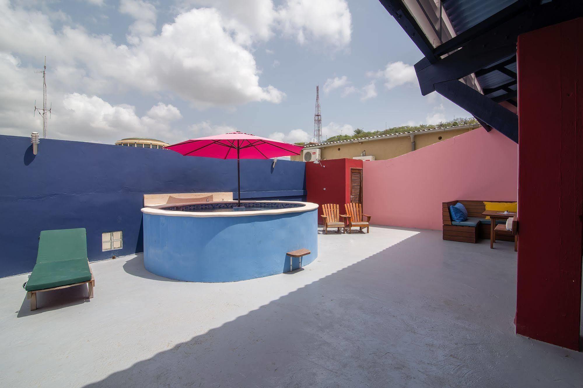 The Ritz Hostel Willemstad Zewnętrze zdjęcie